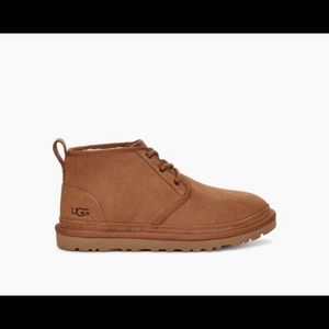 Uggs Neumel size 10.